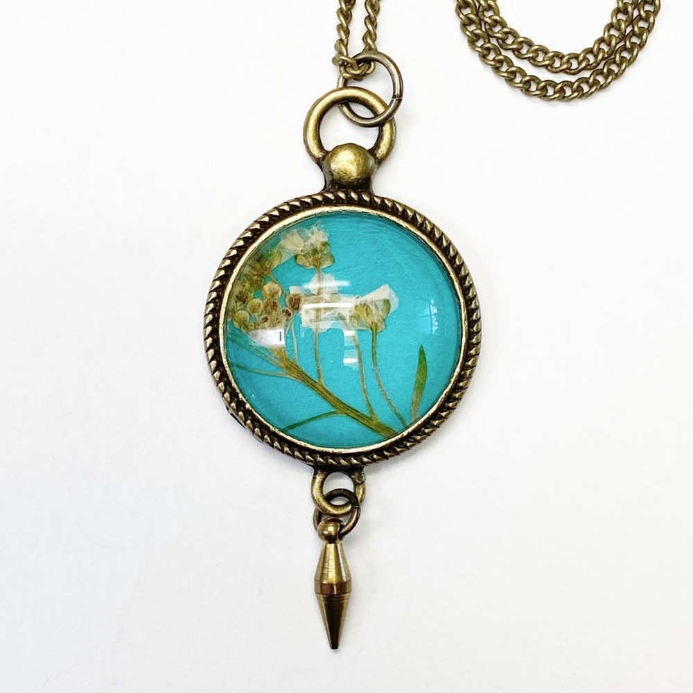 Beautiful Handmade Real Pressed Flower Necklace